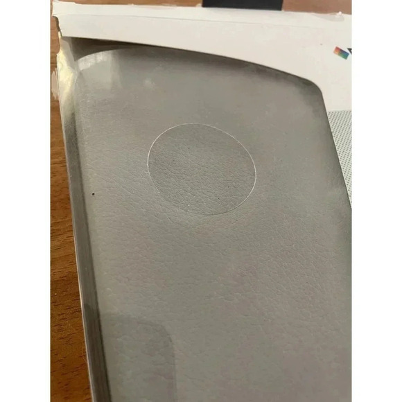 Polaroid 9-10" Universal Keyboard Folio for Tablets - Picture 3 of 9